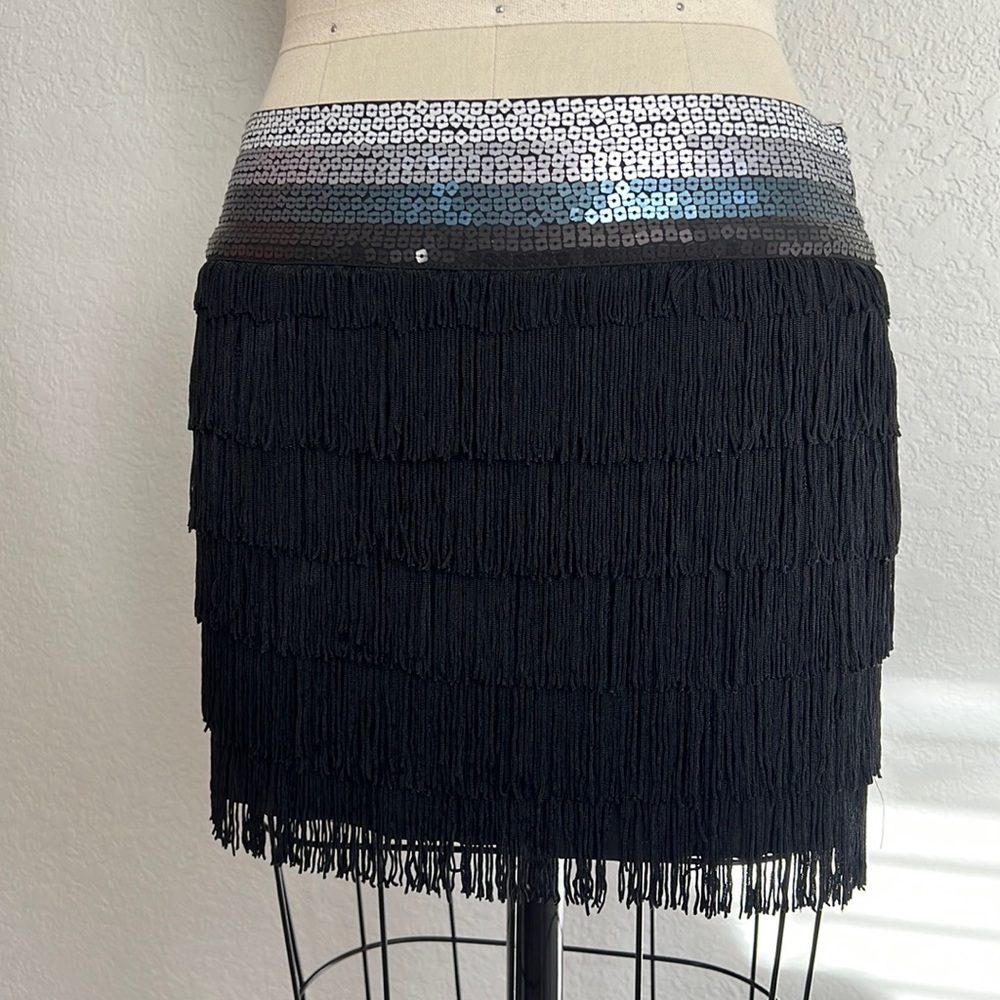Bebe fringe mini skirt Black sequin size 0